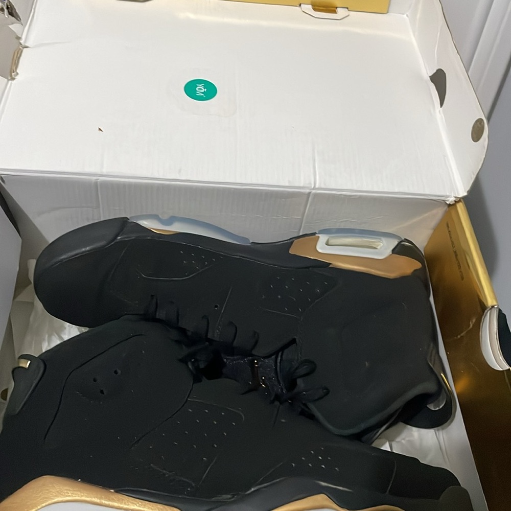 Air Jordan 6 Retro SE ‘ Defining moments 2020’ - Picture 3 of 8